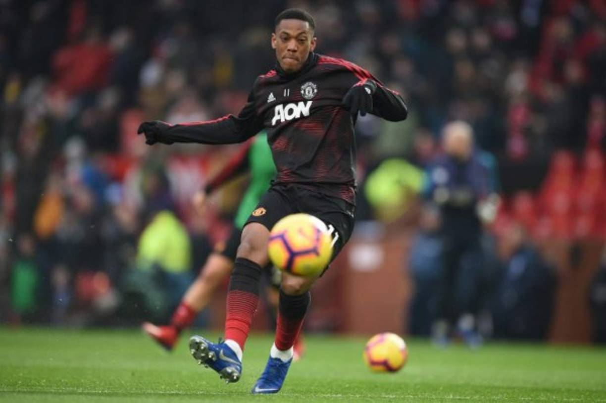 Anthony Martial está cerca de llegar a un acuerdo para renovar con el Manchester United, según publica The Sun. Club y jugador llevan negociando meses, de hecho, el futbolista ya rechazó una propuesta en octubre del año pasado. A
