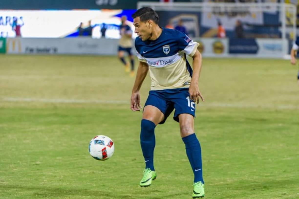 Junior Sandoval, hondureño que ha militado en los últimos meses en el Fort Lauderdale Strikers, podría llegar al Platense.