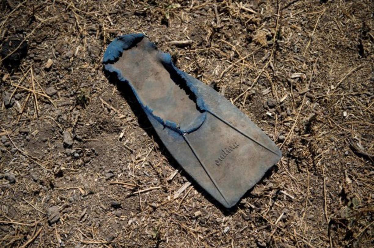 'Hay gente del sector que no tiene agua, en las casas no sé cómo viven', sostiene Antonia Romero, de 26 años, quien reside en uno de los pocos camping que todavía funciona en el lugar. 'Fuimos matando la laguna de a poco'.