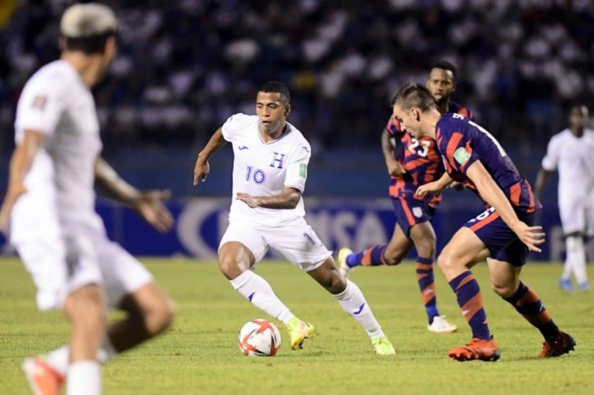 Rigoberto Rivas - El centrocampista del Reggina de la Serie B fue titular en dos encuentros y entró de cambio en el inicio de la segunda parte ante Estados Unidos. El jugador estuvo lejos de su nivel.