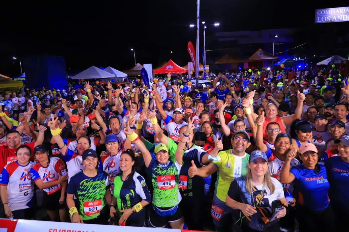 Desde tempranas horas llegaron al sitio de partida. 