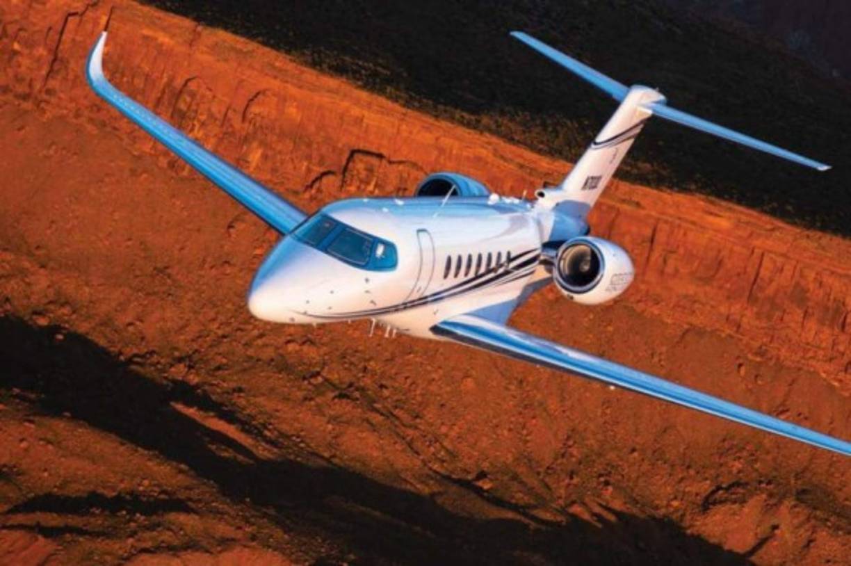 2. Zlatan Ibrahimovic tiene un avión privado Cessna Citation Longitude valorado en 23,8 millones de euros.