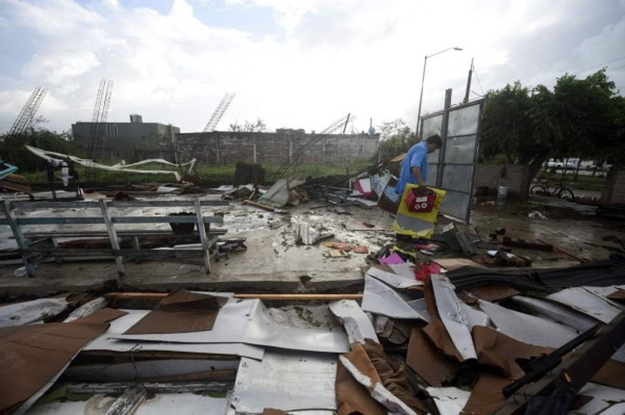 El huracán Willa, ahora depresión tropical, provocó estragos a su paso por México.