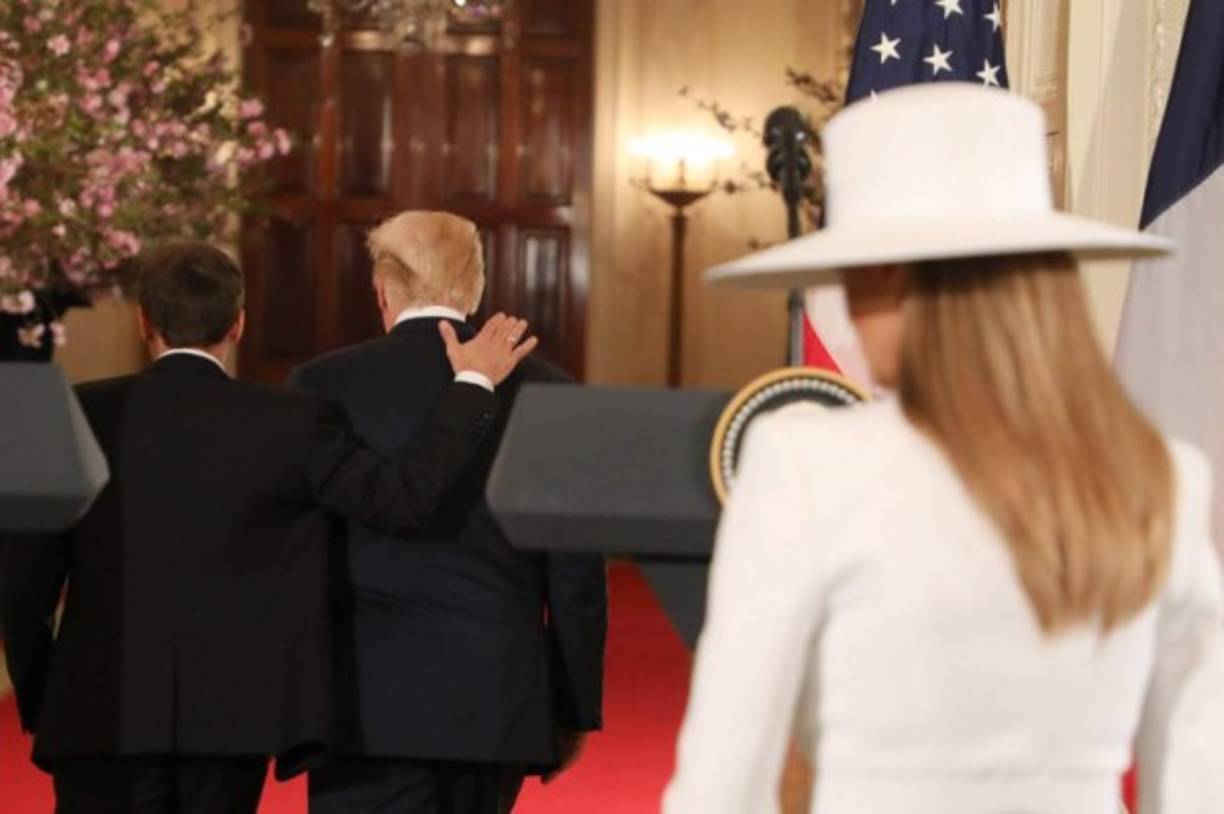 Muchos tuiteros compararon a Melania con Beyoncé en su videoclip de Formation, en donde llevaba un sombrero negro muy parecido al que utilizó la primera dama este martes.