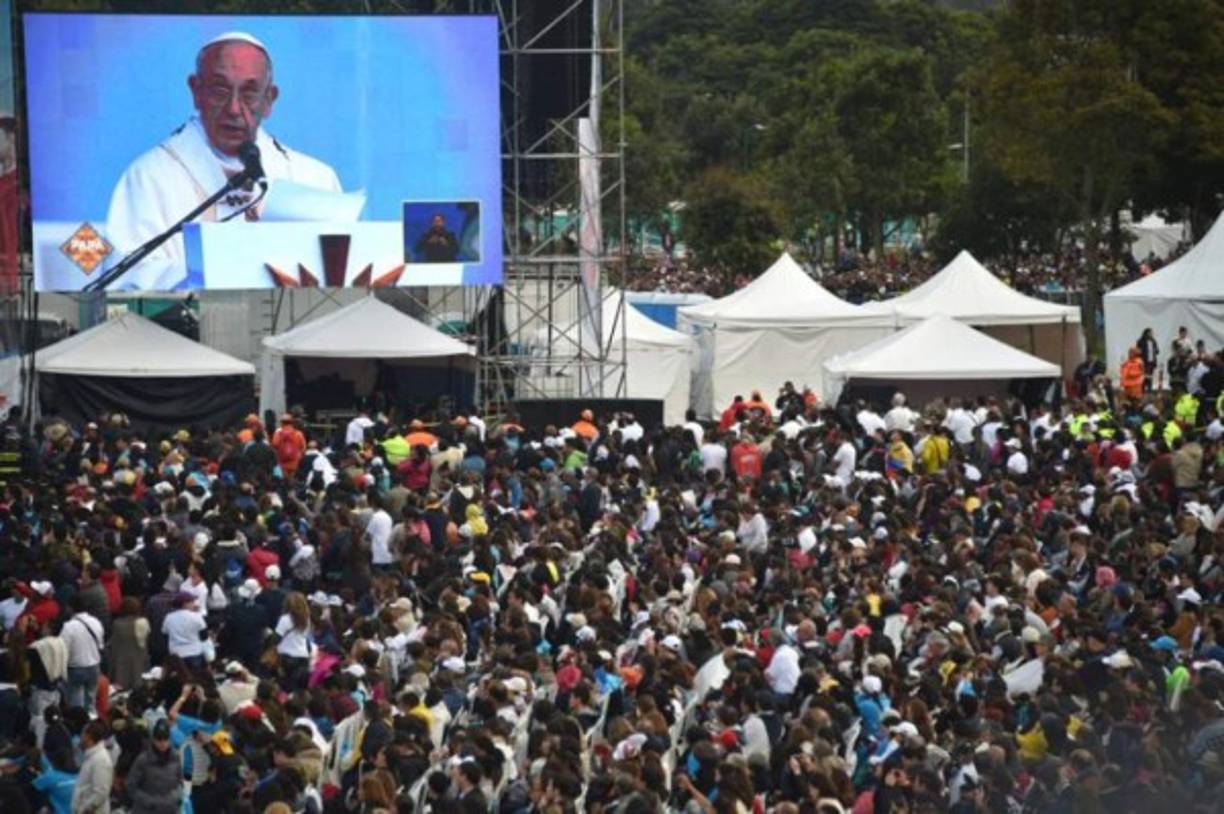 Marian Difiore fue una de las personas que asistió a la misa ofrecida por el Papa Francisco en el Parque Simón Bolívar, durante su visita a Colombia.