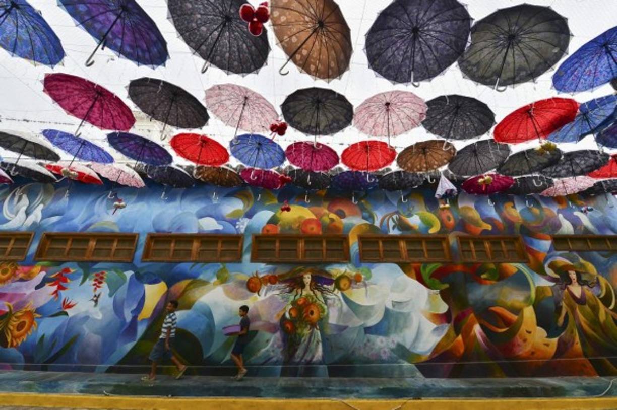 El hermoso municipio de Francisco Morazán, Cantarranas, fascina a turistas nacionales y extranjeros por sus pintorescos murales.