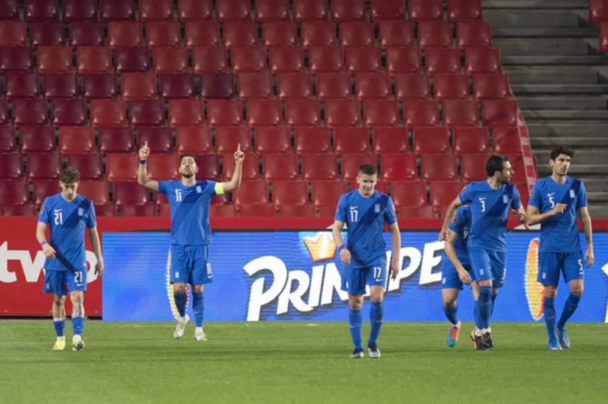 La selección de Grecia llega con la moral a tope ya que en su debut por las eliminatorias europeas le empataron 1-1 a España. Foto AFP.