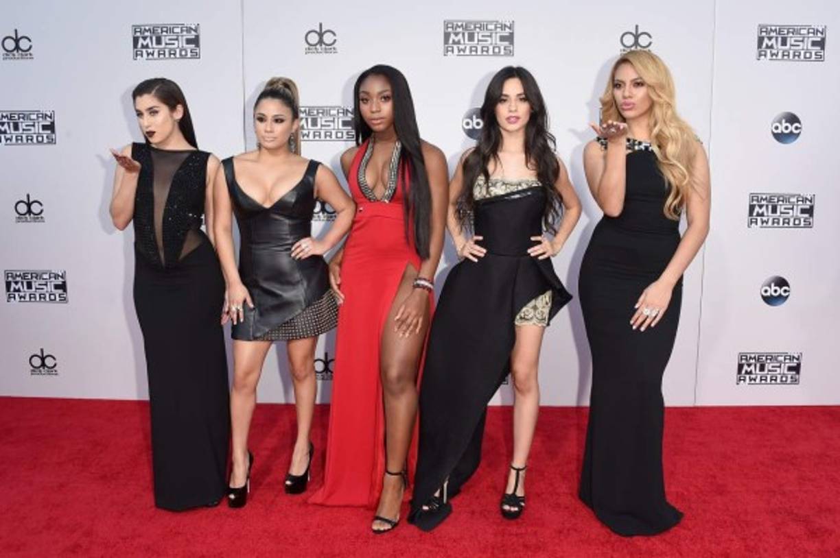 Lauren Jauregui, Ally Brooke, Normani Hamilton, Camila Cabello y Dinah-Jane Hansen de Fifth Harmony.