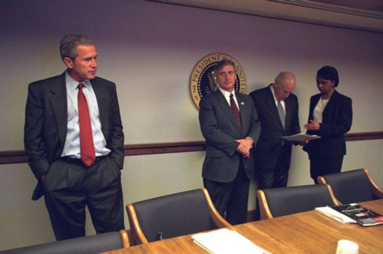 Las imágenes fueron tomadas en la llamada sala de operaciones presidencial en la Casa Blanca.