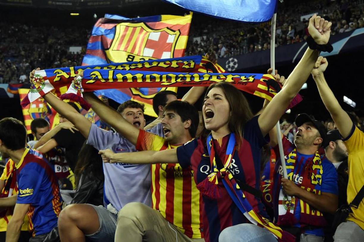 Los aficionados del FC Barcelona abuchearon a Piqué como una protesta por el mal juego del zaguero central.