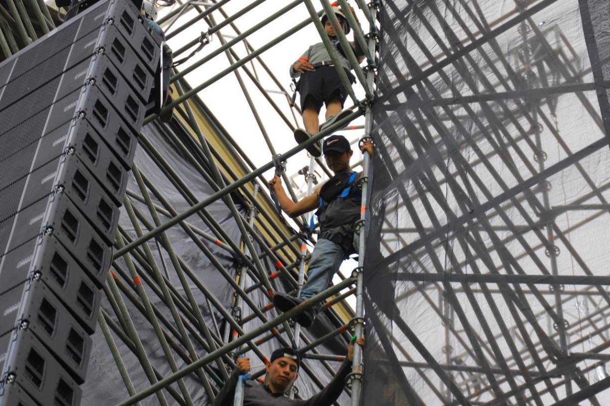 Un día antes, el viernes 27, Marco Antonio Solís ofrecerá un concierto en el estadio Chochi Sosa, de Tegucigalpa. 