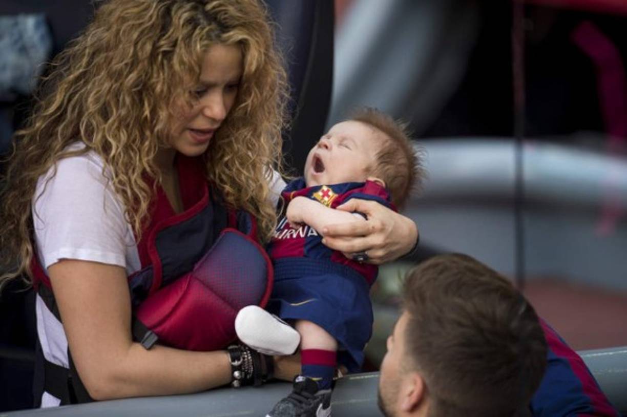 Shakira, Sasha y Milan.