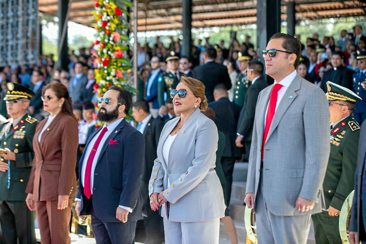 Además, es la virtual candidata presidencial de cara a las próximas elecciones generales de 2025 en Honduras. En comicios primarios solo tendrá un rival, el exdiputado Rasel Tomé. 