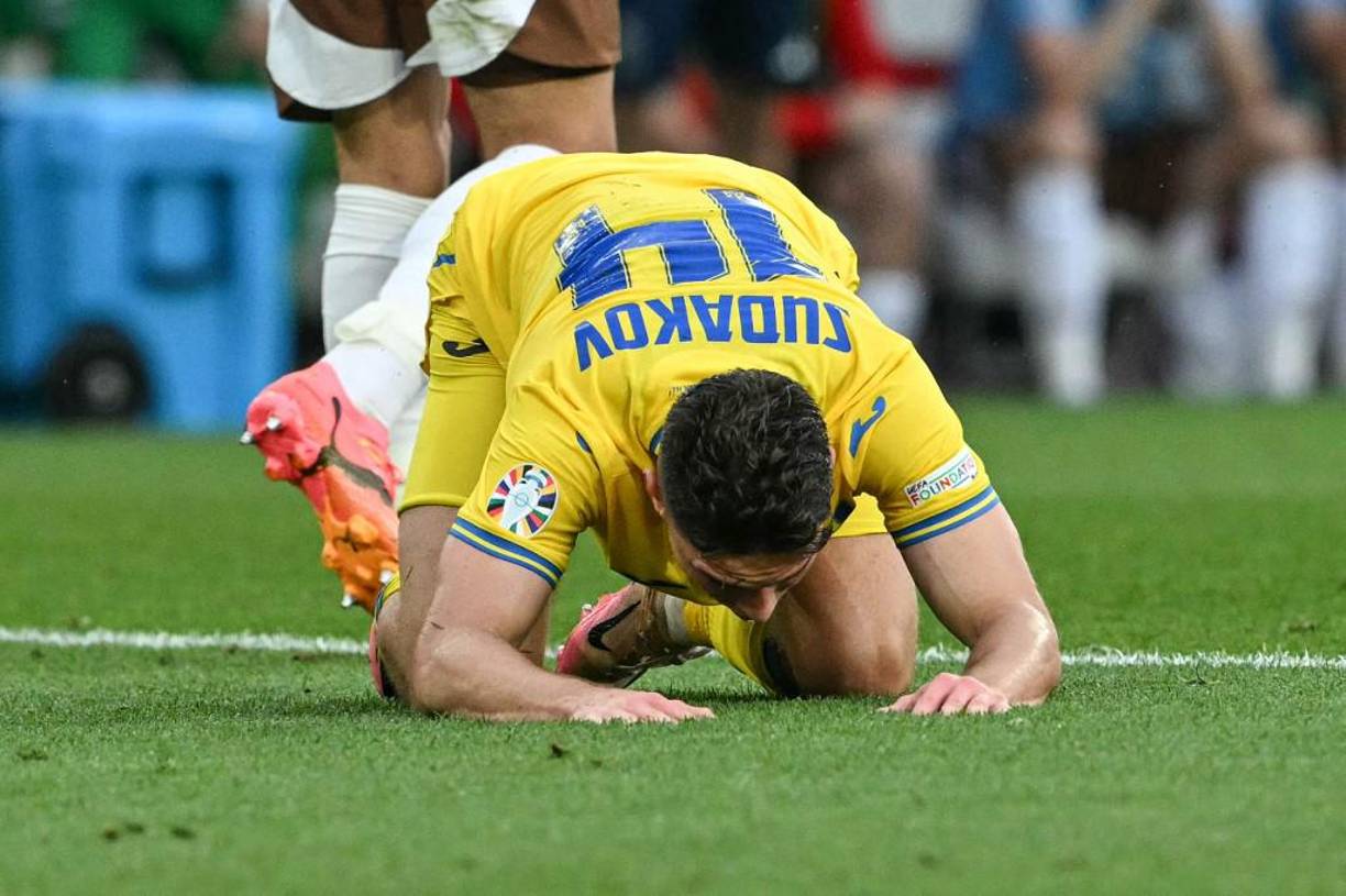 Georgiy Sudakov rompió en llanto tras la eliminación de Ucrania.