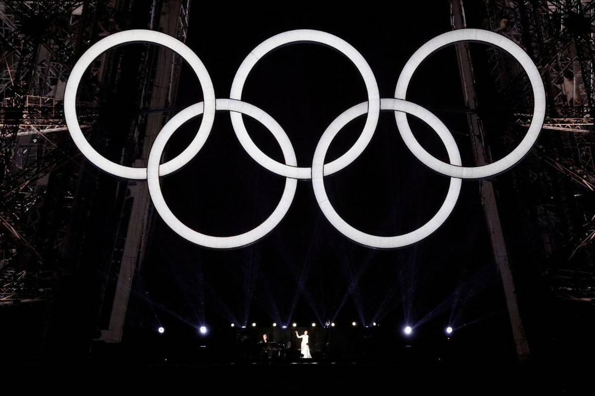 En 1997, el planeta sucumbió con “My heart will go on”, en la banda sonora de la superproducción “Titanic” de James Cameron.