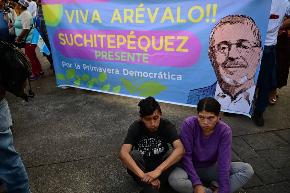 <b>Arévalo</b> recibe a una Guatemala con 60% de sus 17,8 millones de habitantes en la pobreza, uno de los índices más altos de América Latina que lleva a miles a emigrar, principalmente a Estados Unidos.