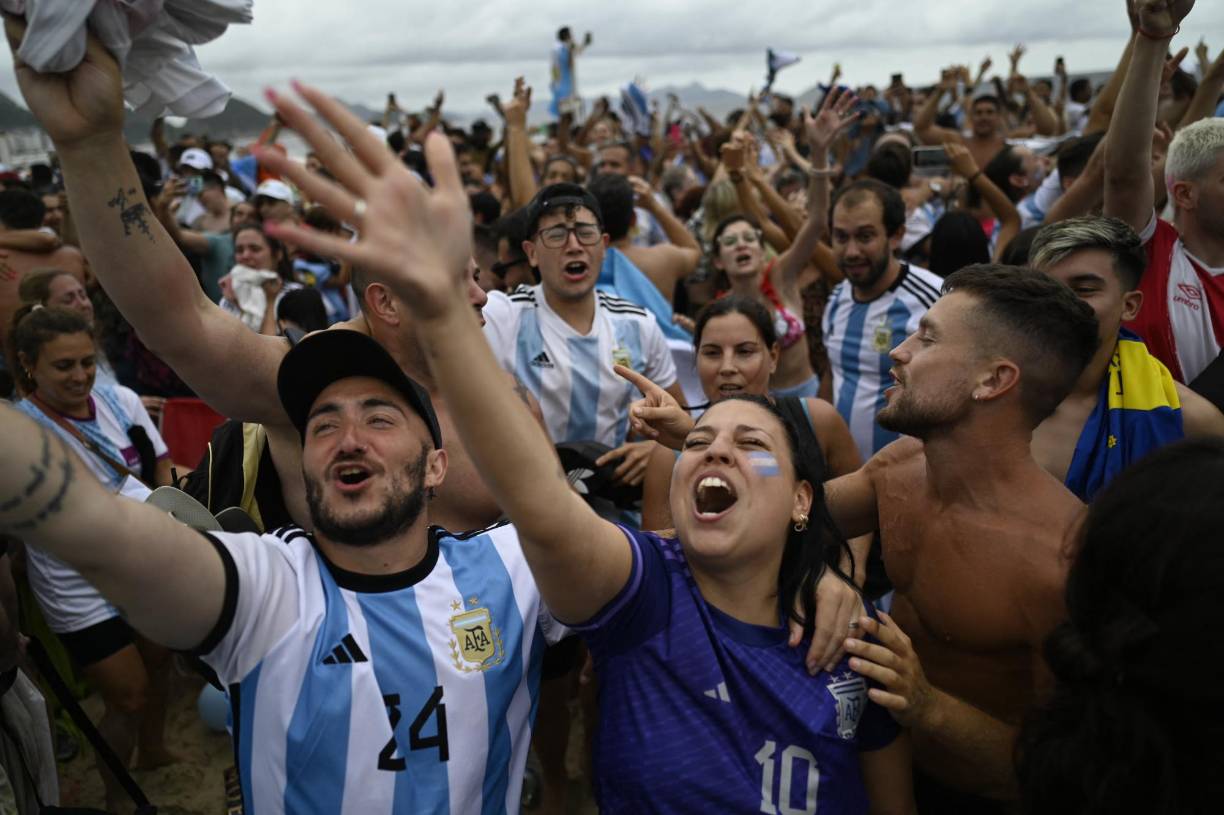 ¡Caos total! Argentina se vuelve loco tras conquistar el Mundial