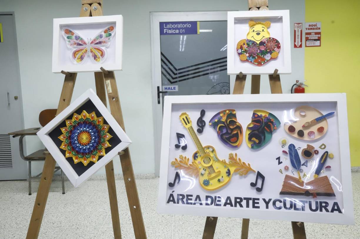 Este tipo de técnica utiliza tiras de papel para crear coloridos y hermosos cuadros.