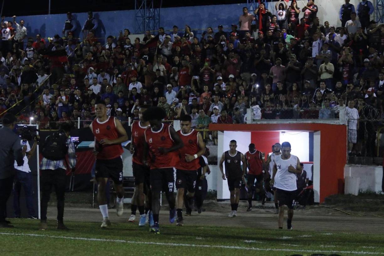 El partido de ida culminó 1-1 y todo se definirá este sábado.