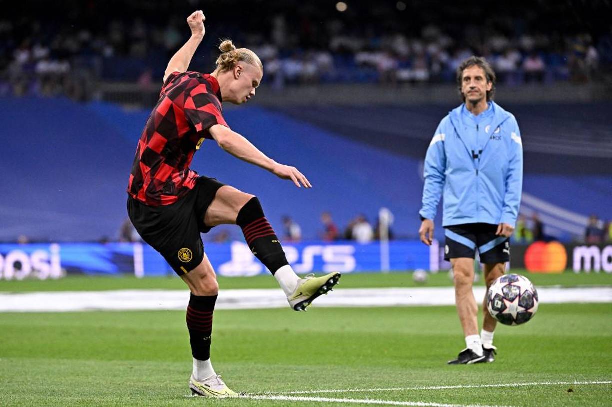 Según revela el rotativo Haaland, su padre y su agente implementaron un sistema de puntos con escala del 1 al 10 en varias categorías para evaluar cada propuesta y determinar cuál era la que más le convenía al atacante de 22 años.