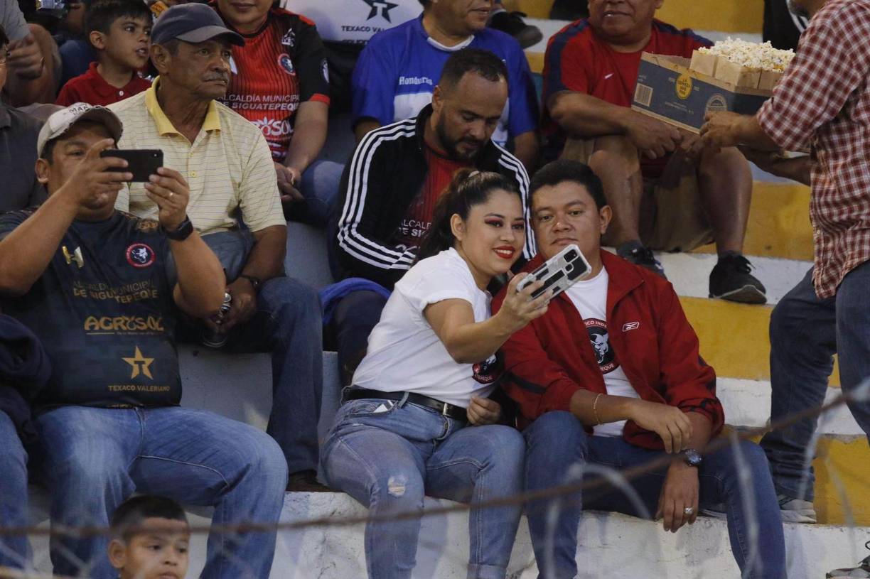 ¡Liga de Ascenso! El ambientazo para el Independiente-Platense