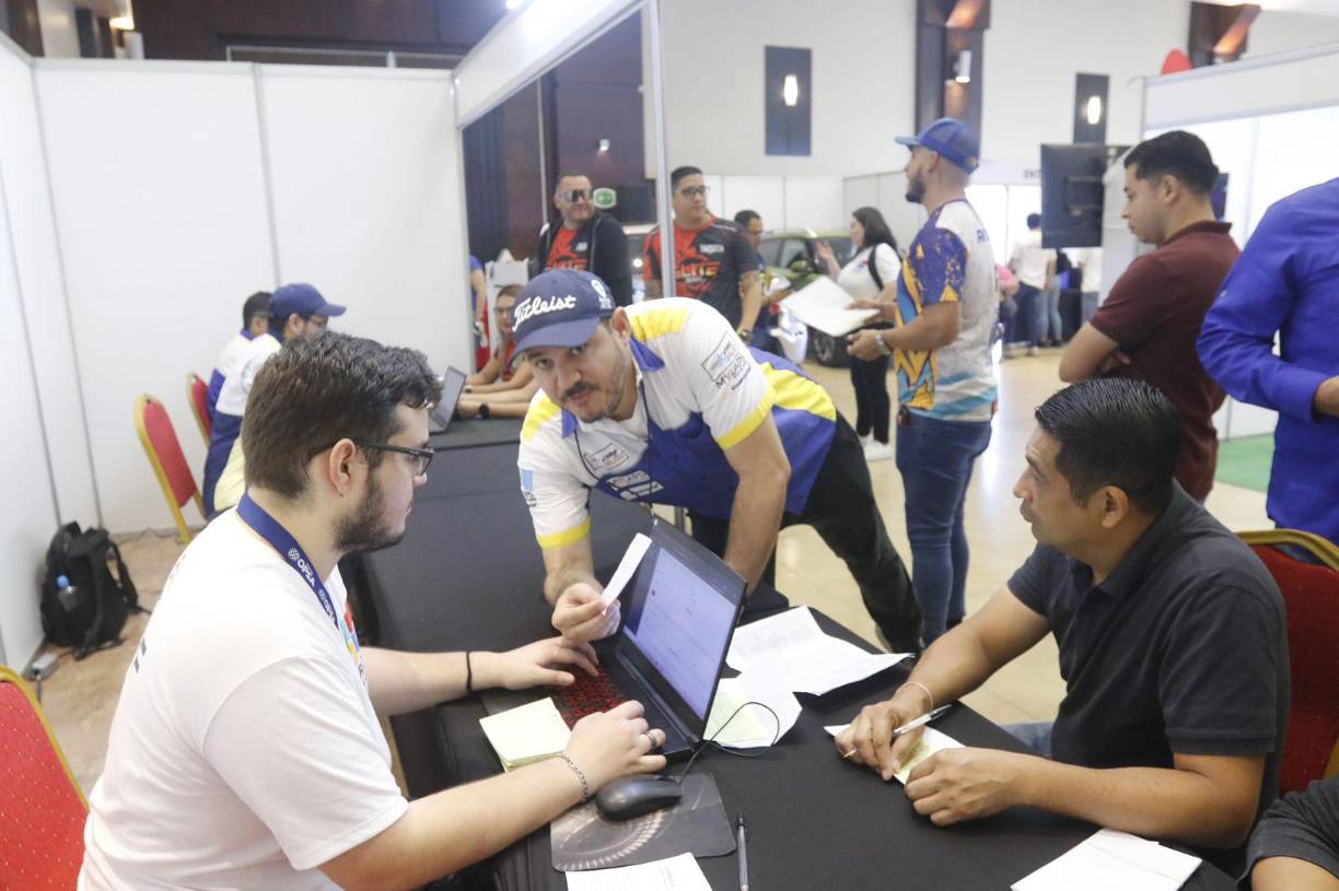 Las inscripciones para la Maratón LA PRENSA ya están cerradas, pero las activaciones estarán hasta las 8 de la noche.