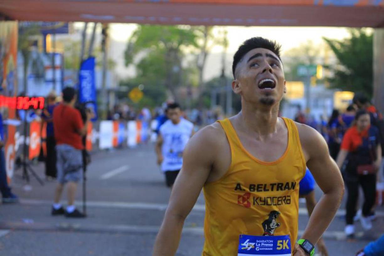 El cansancio fue evidente en los participantes debido a ls altas temperaturas. 