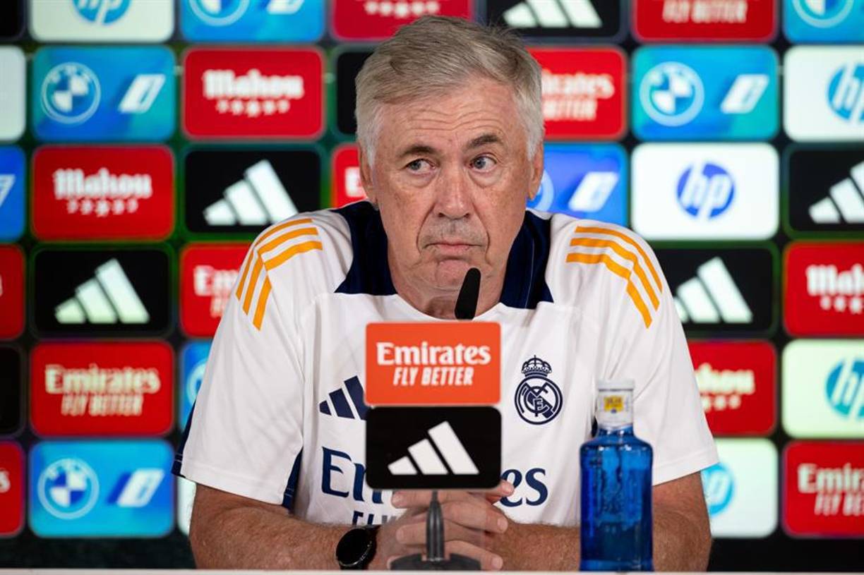 El conjunto de Carlo Ancelotti quiere arrancar con el pie derecho y esta sería su primera alineación en su debut.