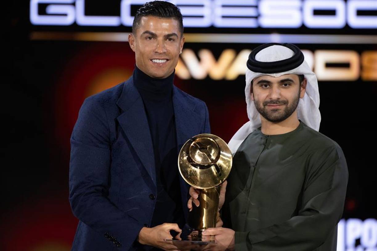 CR7 que en dos ocasiones ganó el galardón criticó fuertemente la credibilidad que tiene ahora la entrega, ya que este último todo indicaba que sería para Haaland.