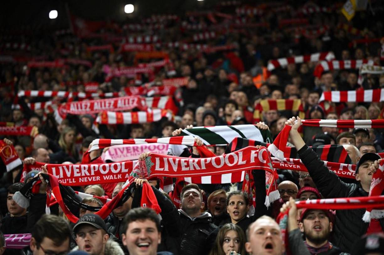 El grupo Fenway Sports Group (FSG), dueño del Liverpool, está interesado en vender el club. En un comunicado remitido al citado medio, FSG se ha mostrado interesado en que nuevos socios entren a controlar el Liverpool, club que el grupo posee desde 2010