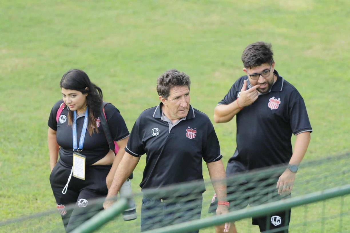 Bellas chicas, héroe y reacción de Vargas en el Marathón-Vida