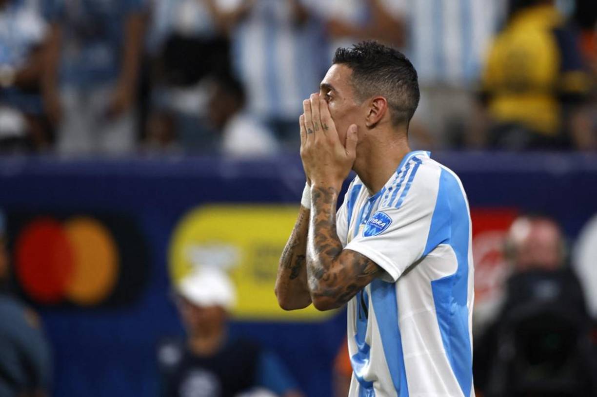 Según la esposa de Ángel Di María, el extremo se va de la Albiceleste ya que tiene temor de que lo dejen de convocar. 