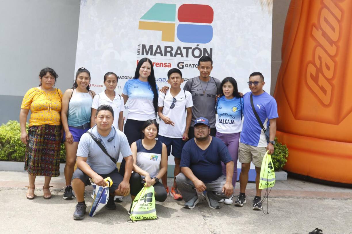 Hay varias sorpresas para los corredores que reclamarán sus kits .