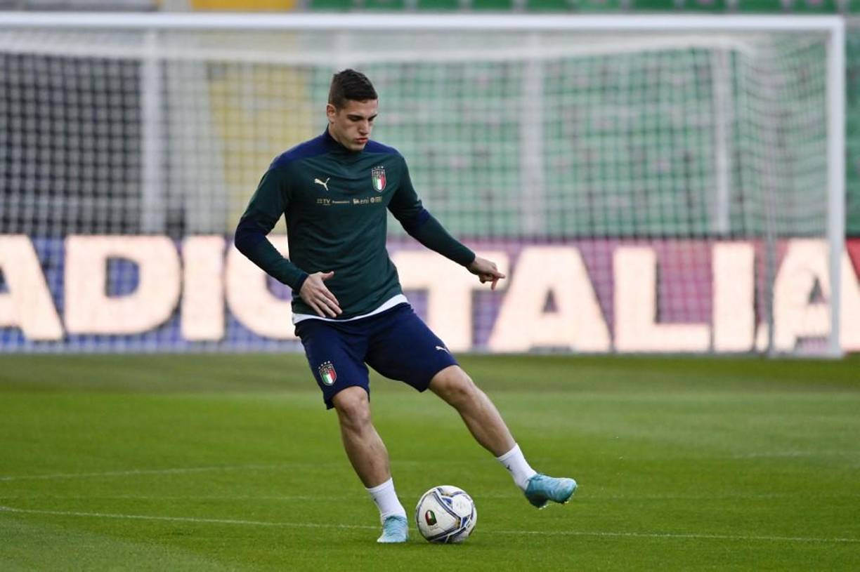 Tras confirmarse que Dybala no continuará en la Juventus, el cuadro de Turín se ha interesado en fichar al italiano Nicolo Zaniolo que milita en la Roma.