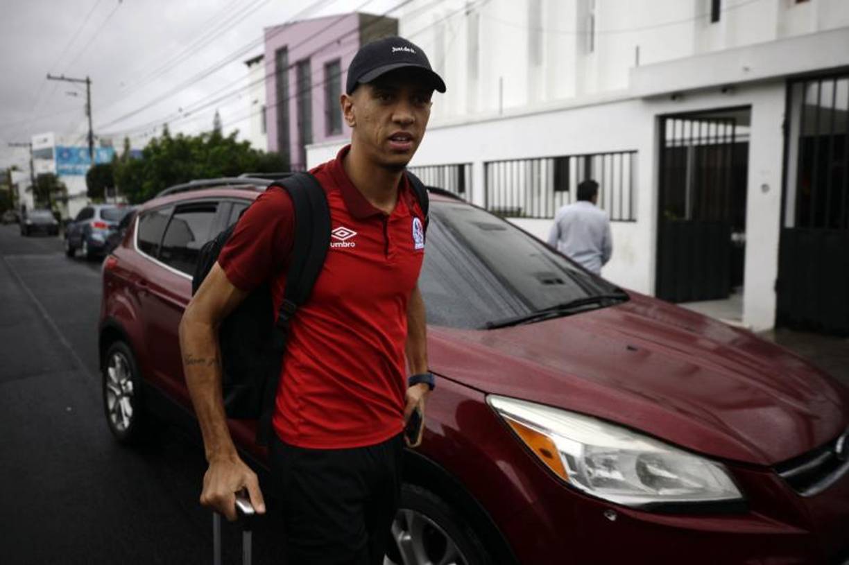 El único problema con Yan Maciel es que sigue fuera de las canchas por una lesión y es una incertidumbre el nivel que volverá a presentar en su regreso a las canchas.