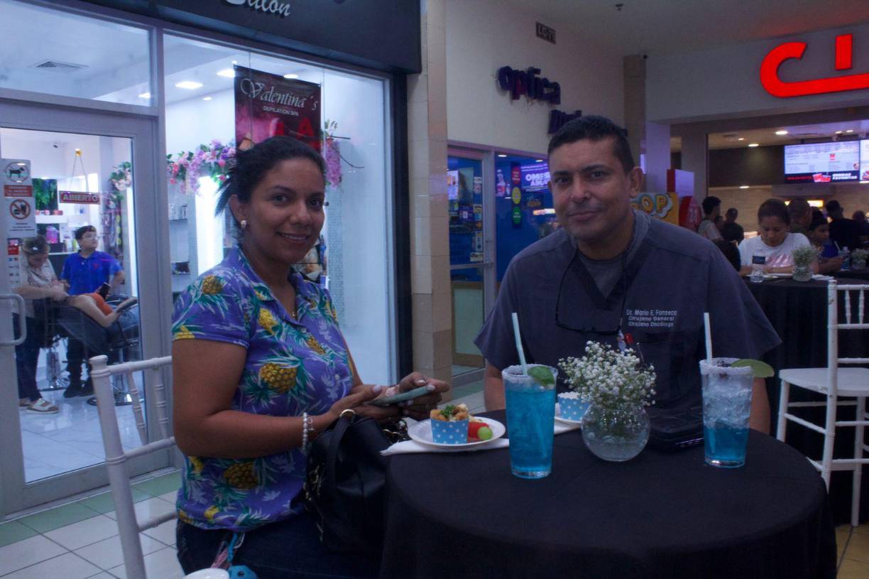 Toyota celebra cóctel con sus clientes en La Ceiba