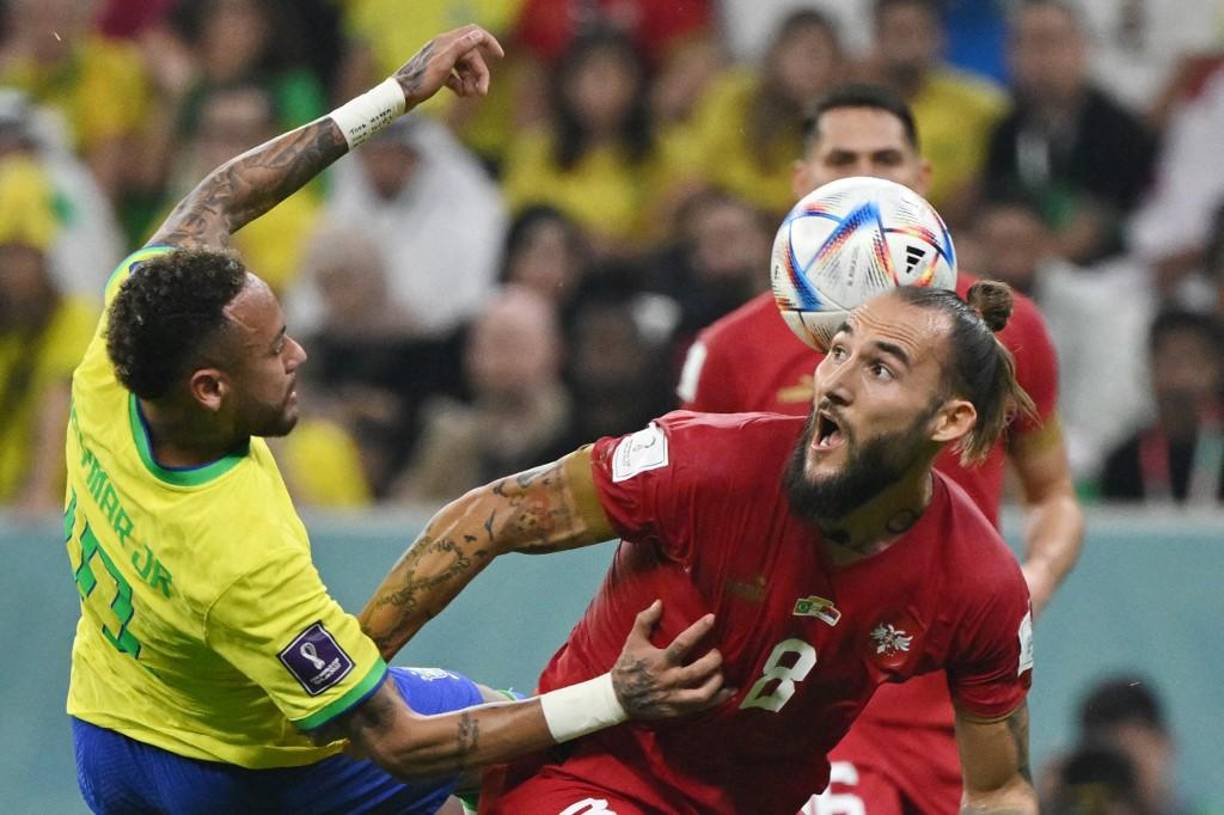 <b>Nemanja Gudelj se habría peleado con Luka Jovic durante un entrenamiento de Serbia. </b>