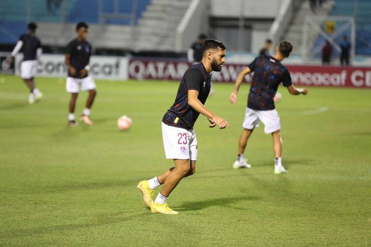 Olimpia tenía otra vez una nueva cita en un torneo internacional. La primera prueba a superar era el CAI de Panamá. 