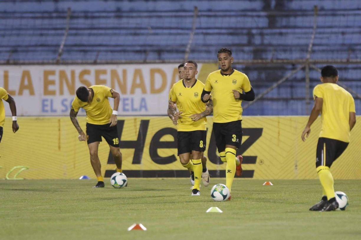 Los Aurinegros venían con la ilusión de volver al triunfo tras la goleada recibida ante Olimpia (4-0) y la derrota ante Comunicaciones por la Copa Centroamericana.