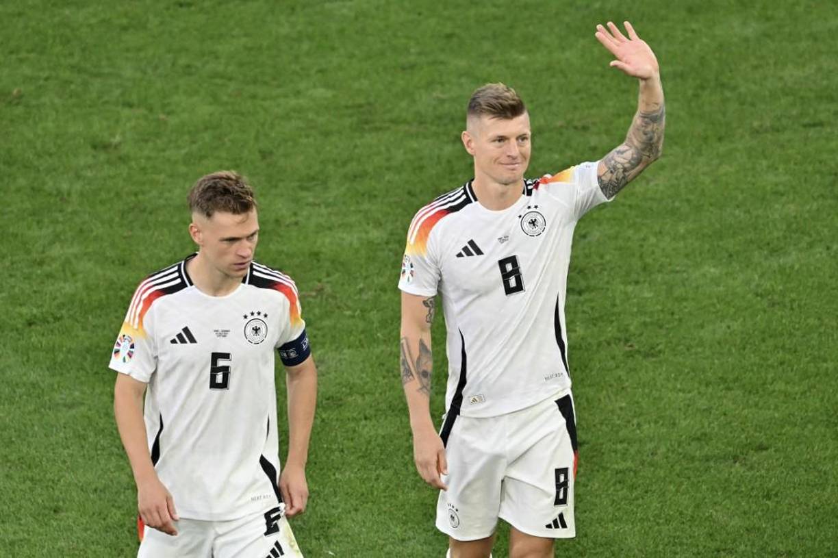 Alemania consumó su fracaso de la Eurocopa 2024 luego de que España la privara de coronarse jugando de local. Sumado a la tristeza por la derrota, el cuadro germano despide a Toni Kroos, que disputó su último juego de forma profesional.