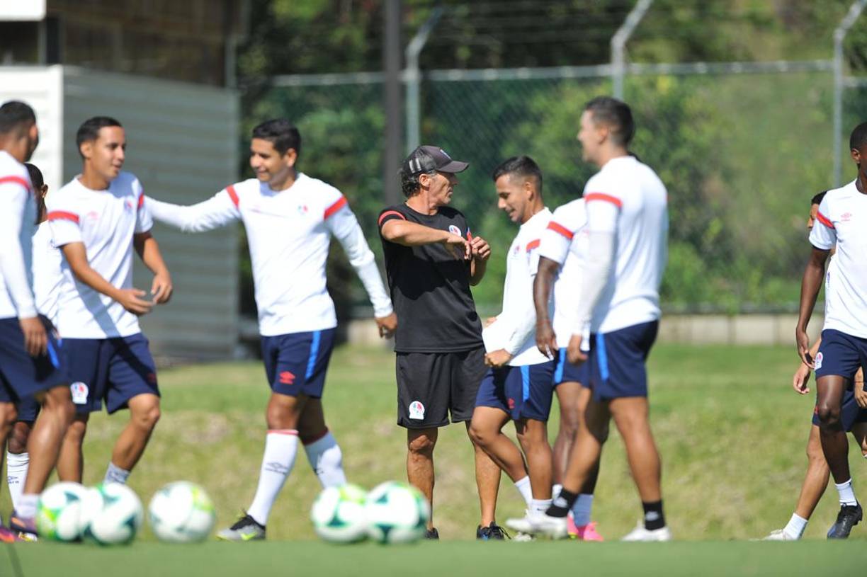 Por lo demás, el plantel del Olimpia hace como si nada pasó y siguen mirando el objetivo que se han trazado.