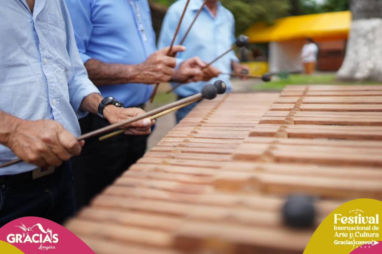 “Recordemos que esto también va dentro del marco del mes de la celebración del Cacique Lempira; no solamente es una oportunidad laboral para muchas personas de la ciudad, sino para los alrededores”, agregó Vilorio.