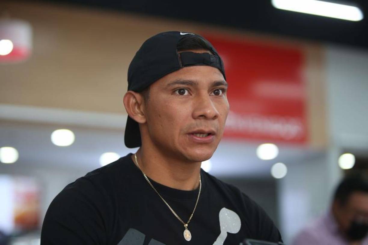 Carlos “El Mango” Sánchez: Estará siendo el lateral por la banda izquierda.