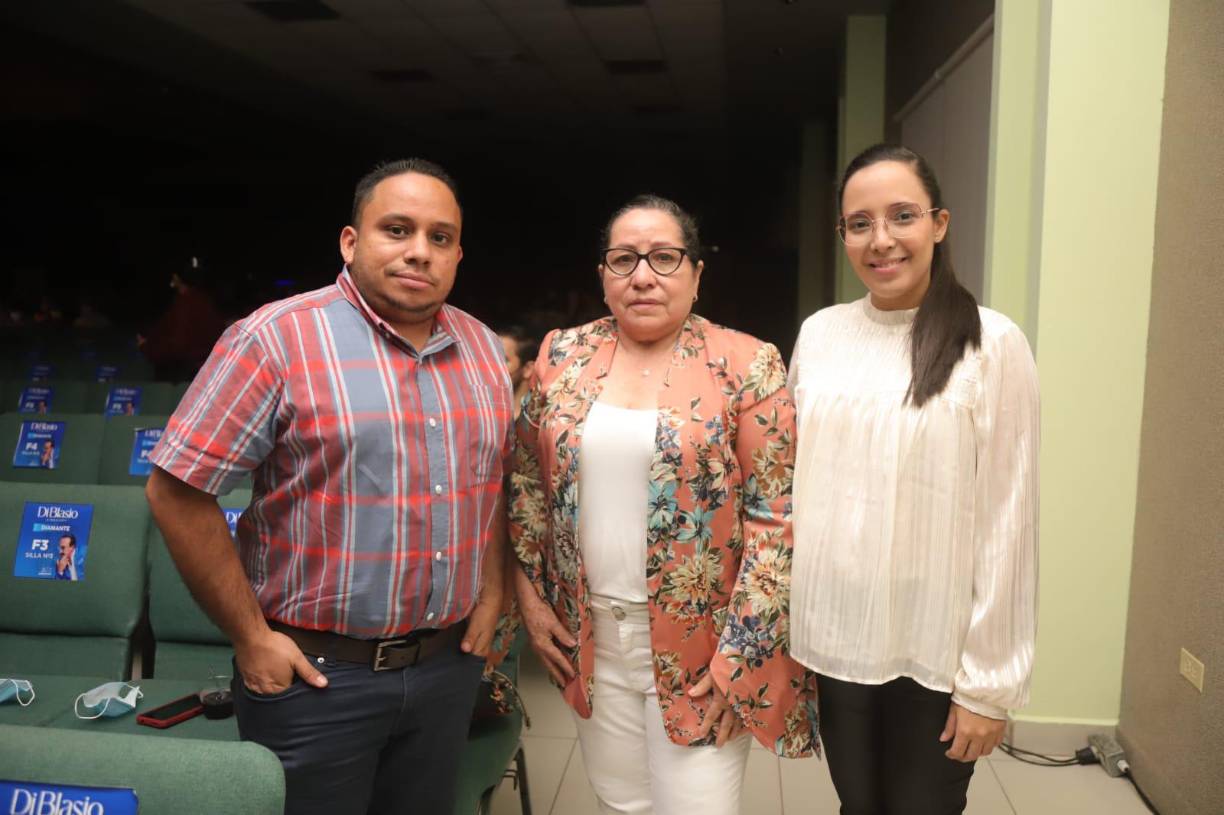 Víctor Moncada, Francis Amaya y Francis Moncada.