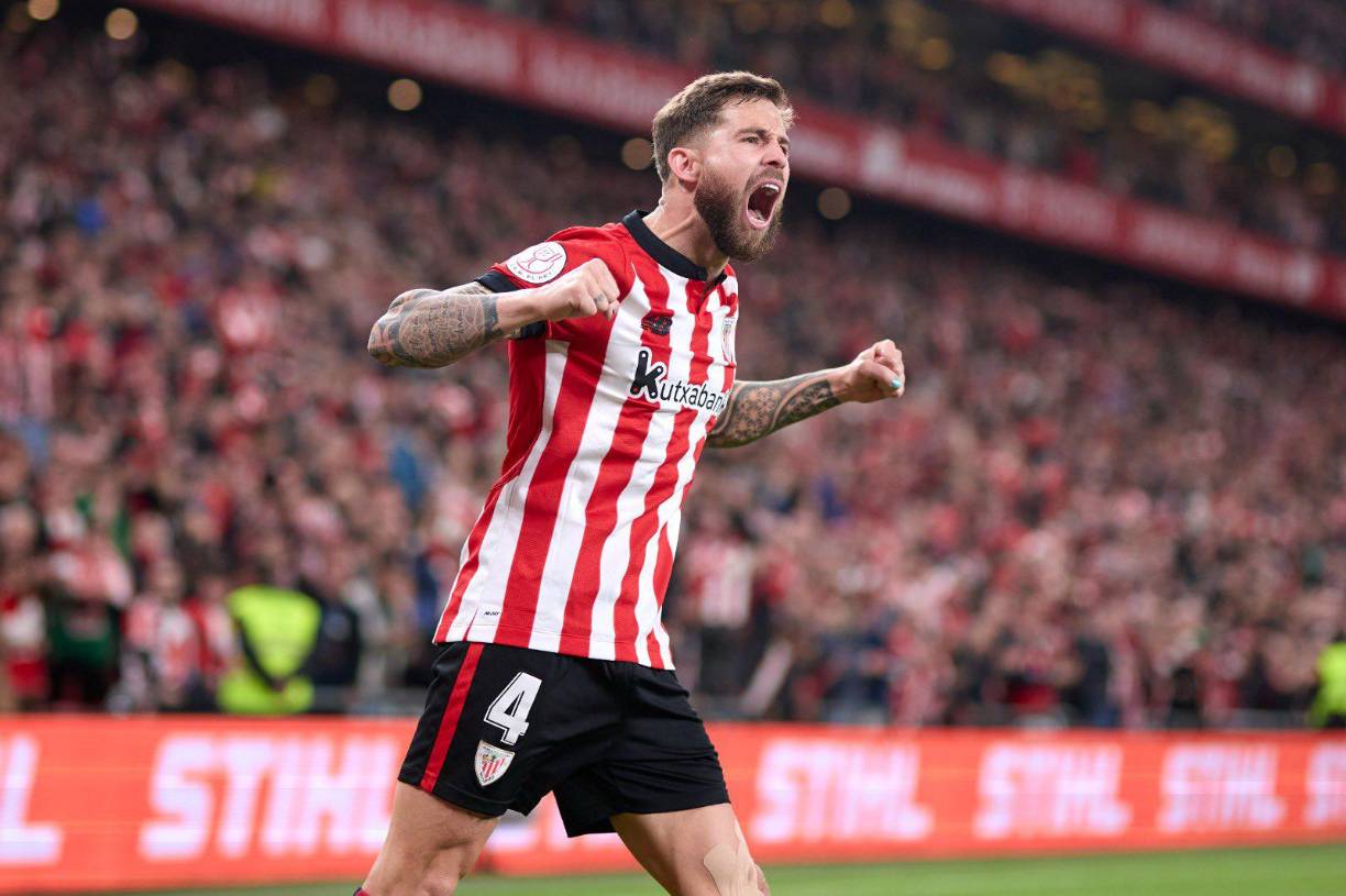  Iñigo Martínez: El diario Sport señala que el defensor ya está amarrado por el FC Barcelona de cara a la próxima campaña. Llegará procedente del Athletic Club.