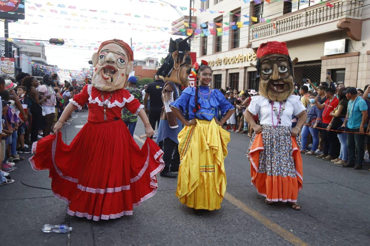 Desde horas del mediodía se disfruta de un evento extraordinario.
