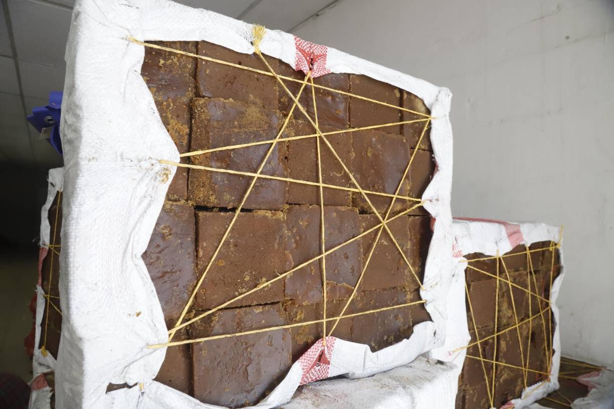 La rapadura de dulce tiene un precio de 35 lempiras, pero en los próximos días puede alcanzar los 40 lempiras. 