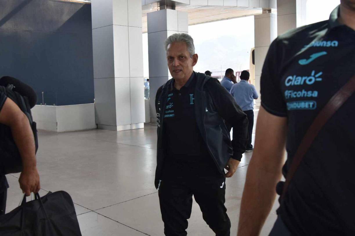 El equipo de Reinaldo Rueda viajó a tierras caribeñas luego del triunfo del jueves por la noche ante Cuba. 