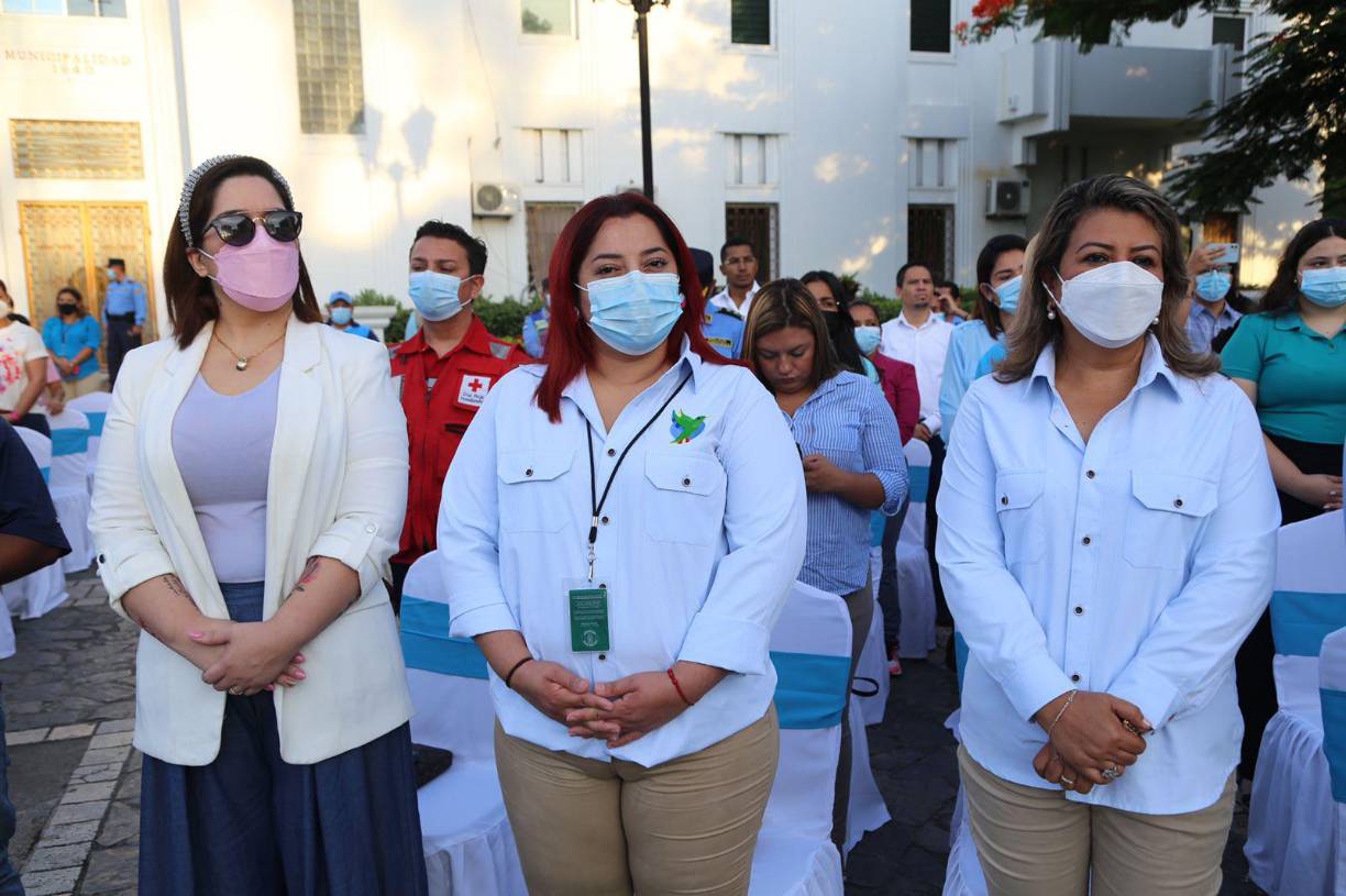A la conmemoración llegaron miembros de varias instituciones.