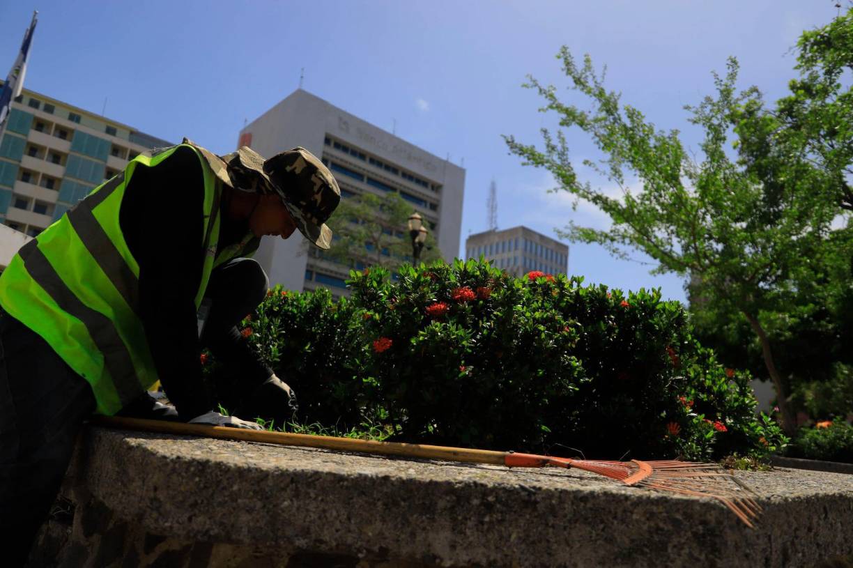 Las autoridades señalaron que buscan mejorar las condiciones del parque central.